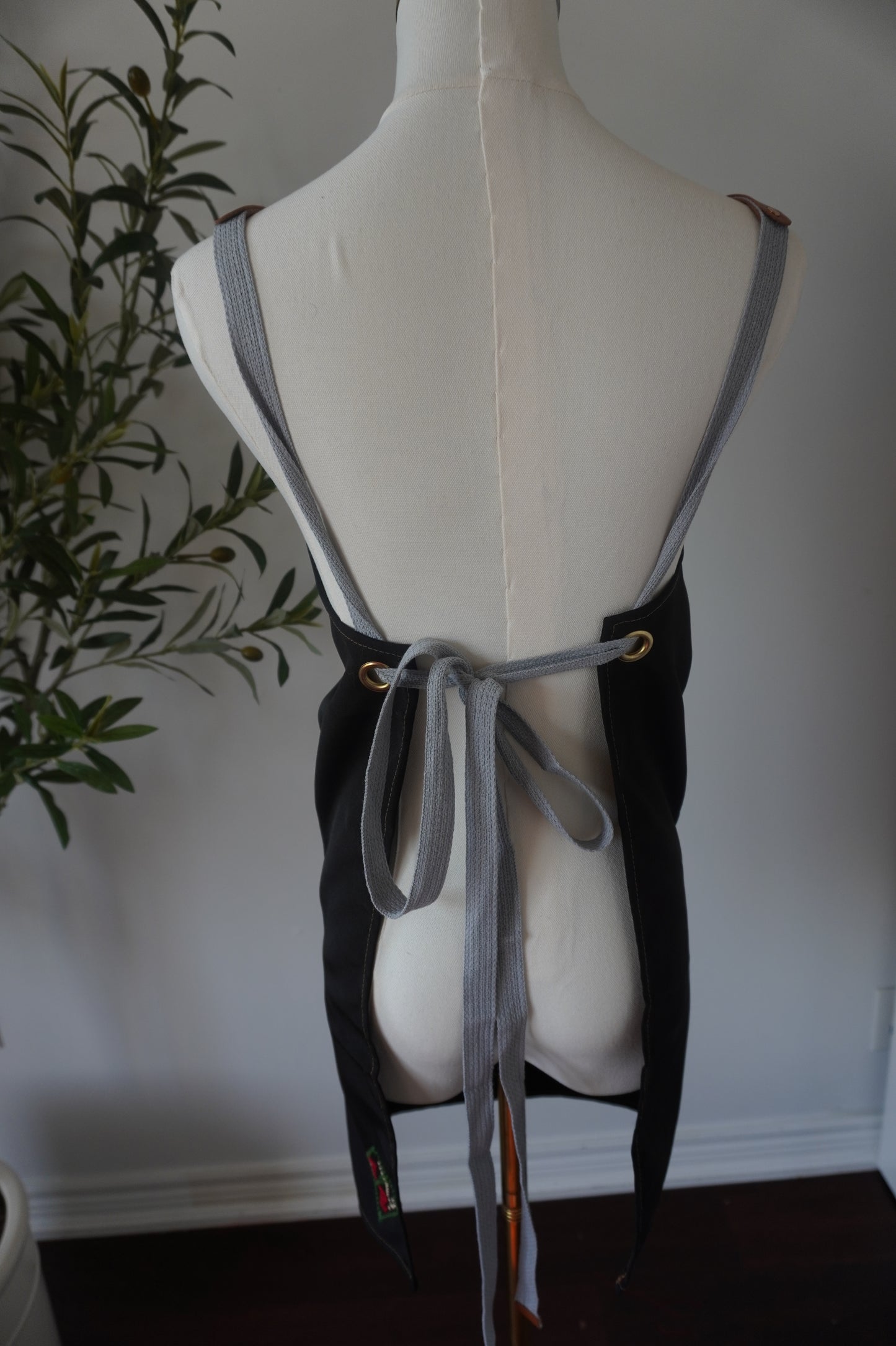 Adjustable Grey-Strap Apron with Hand-Embroidered Palestinian Felestenea Madala Design