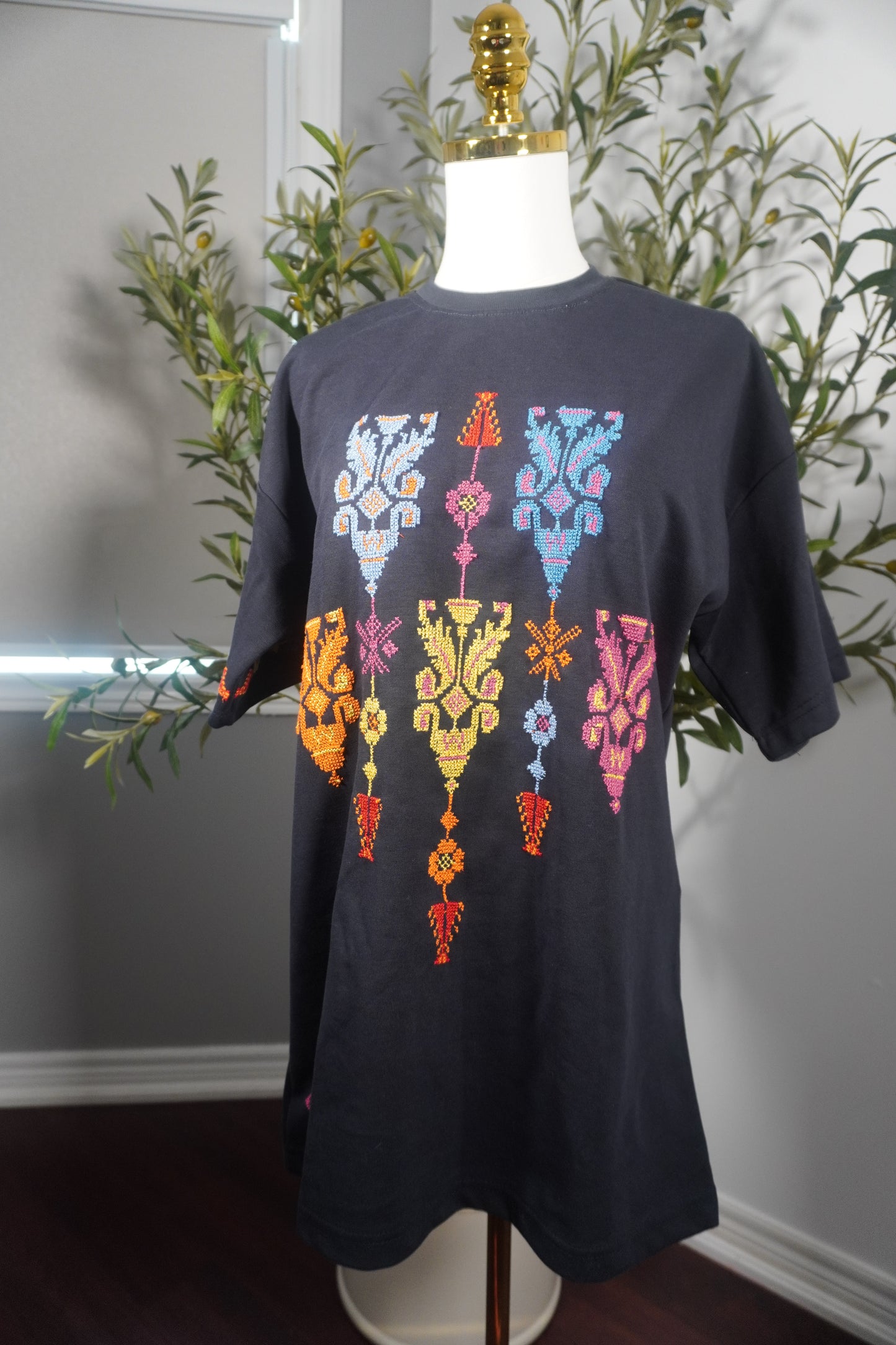 Navy Oversized T-Shirt with Kasat Tareez | Unique Statement Piece by Resilient Artisans