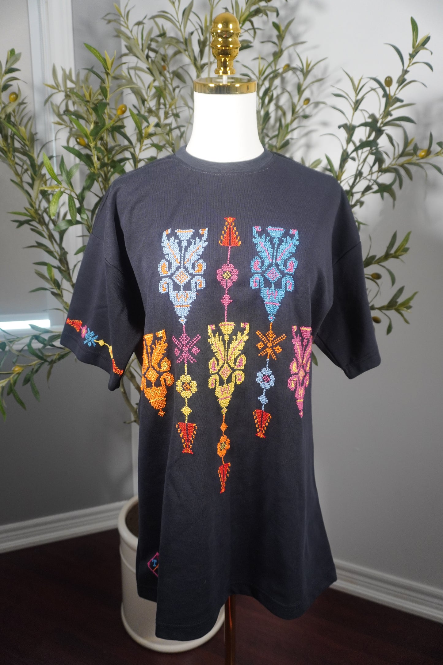 Navy Oversized T-Shirt with Kasat Tareez | Unique Statement Piece by Resilient Artisans