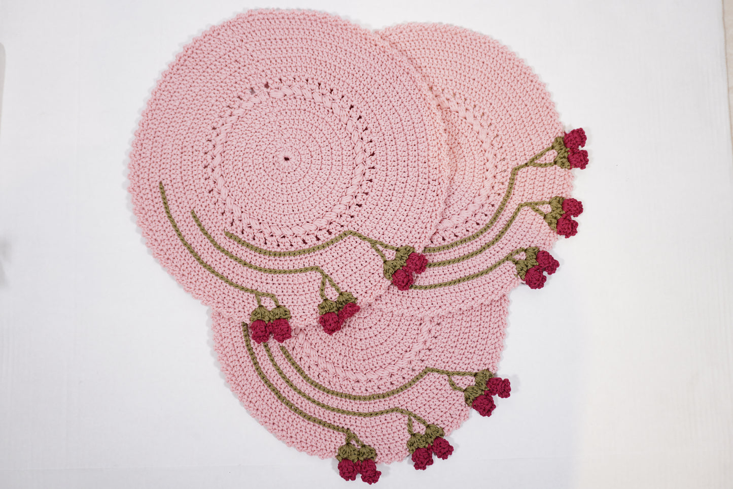 Crochet Round Placemats | Floral Table Decor Set | Tatreez Banatna