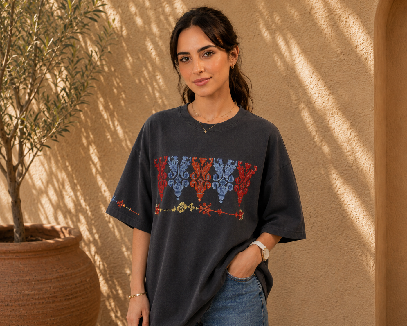 Oversized T-Shirt – Handmade Kasat & Floral Palestinian Tatreez