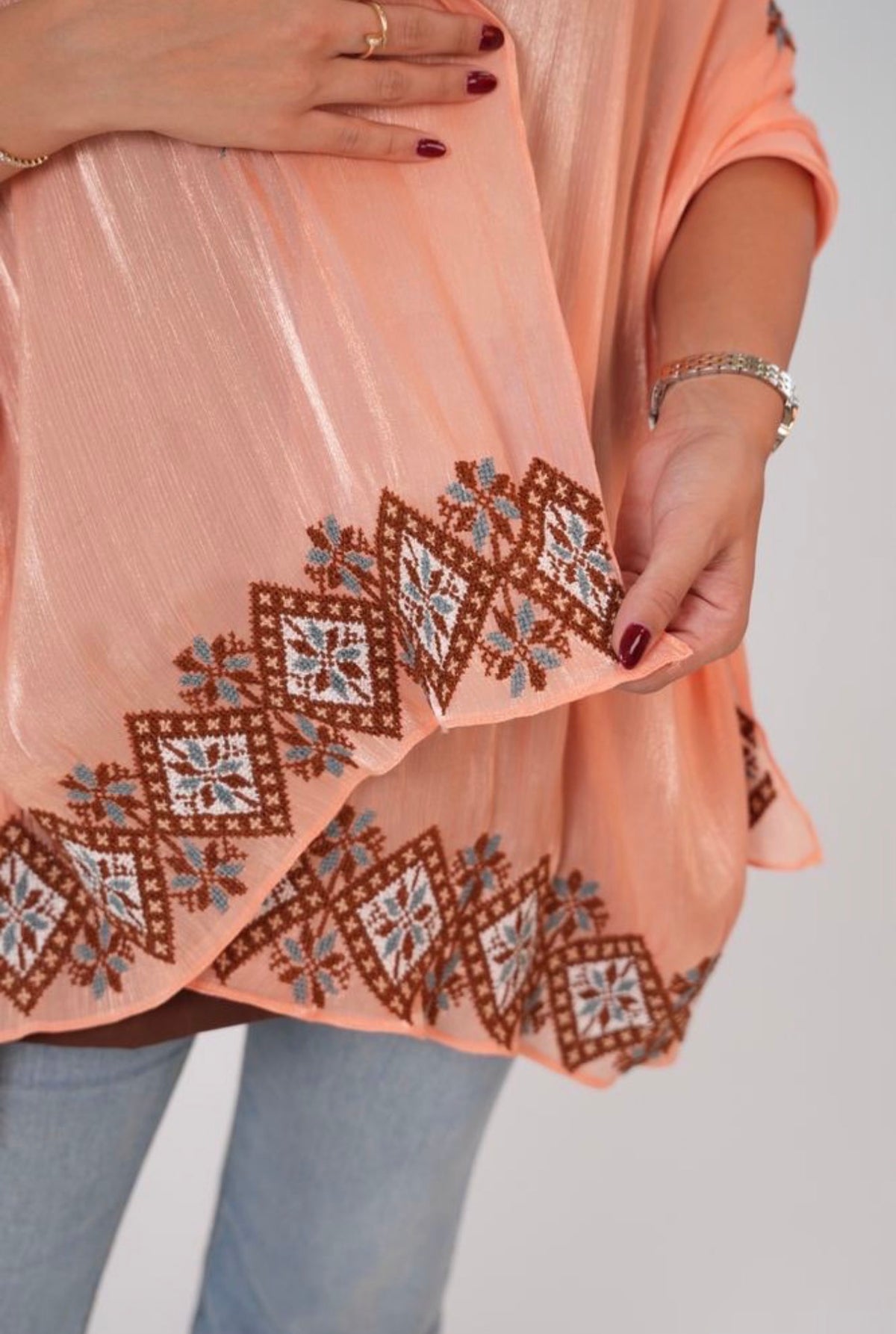 Peach Beaded Shawl – Hand Embroidery – photo 7 | Tatreez Banatna