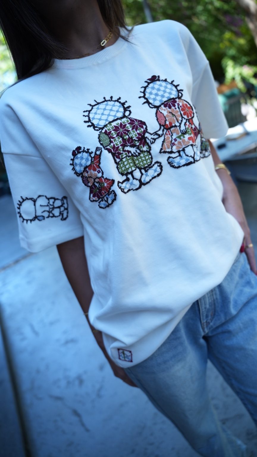 White Oversize T-Shirt – Hand-Embroidered Handhala Palestinian Tatreez