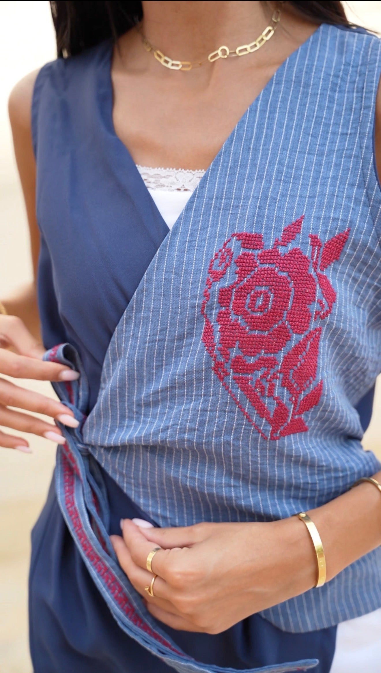 Talia Elegant Linen Vest with Handmade Embroidery
