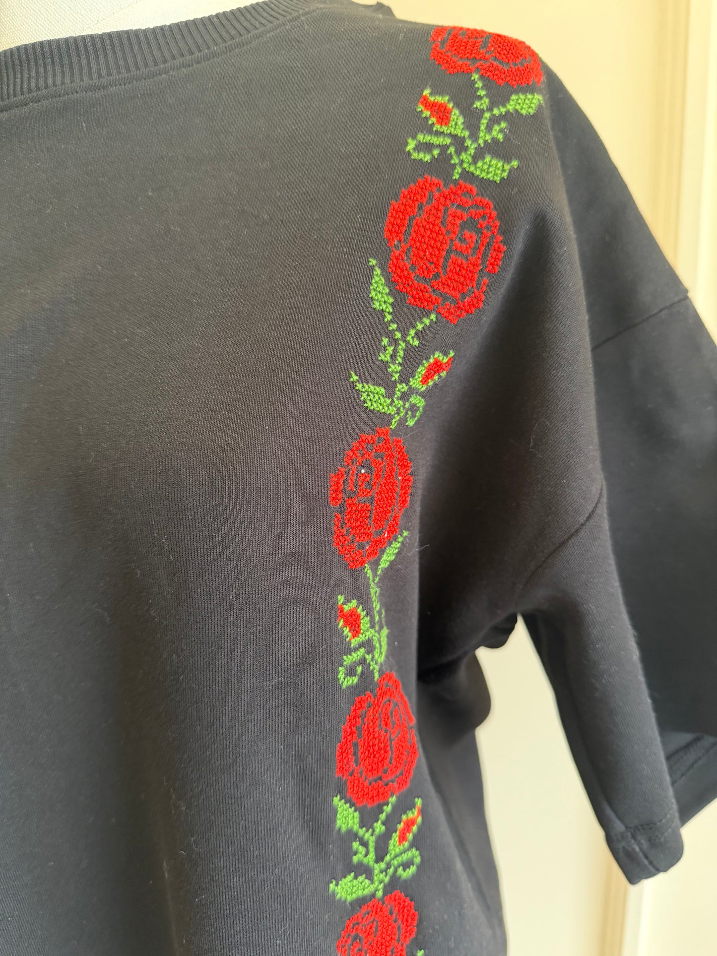 Honor: Handmade Oversized Black T-Shirt with Vibrant Palestinian Embroidery (Copy)