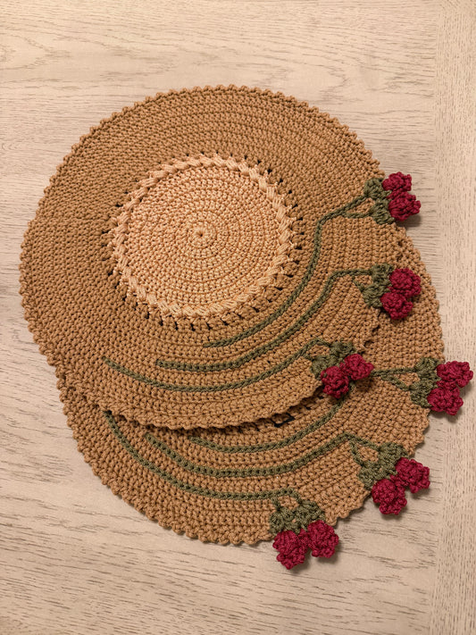 Crochet Round Placemats Beige| Floral Table Decor | Tatreez Banatna