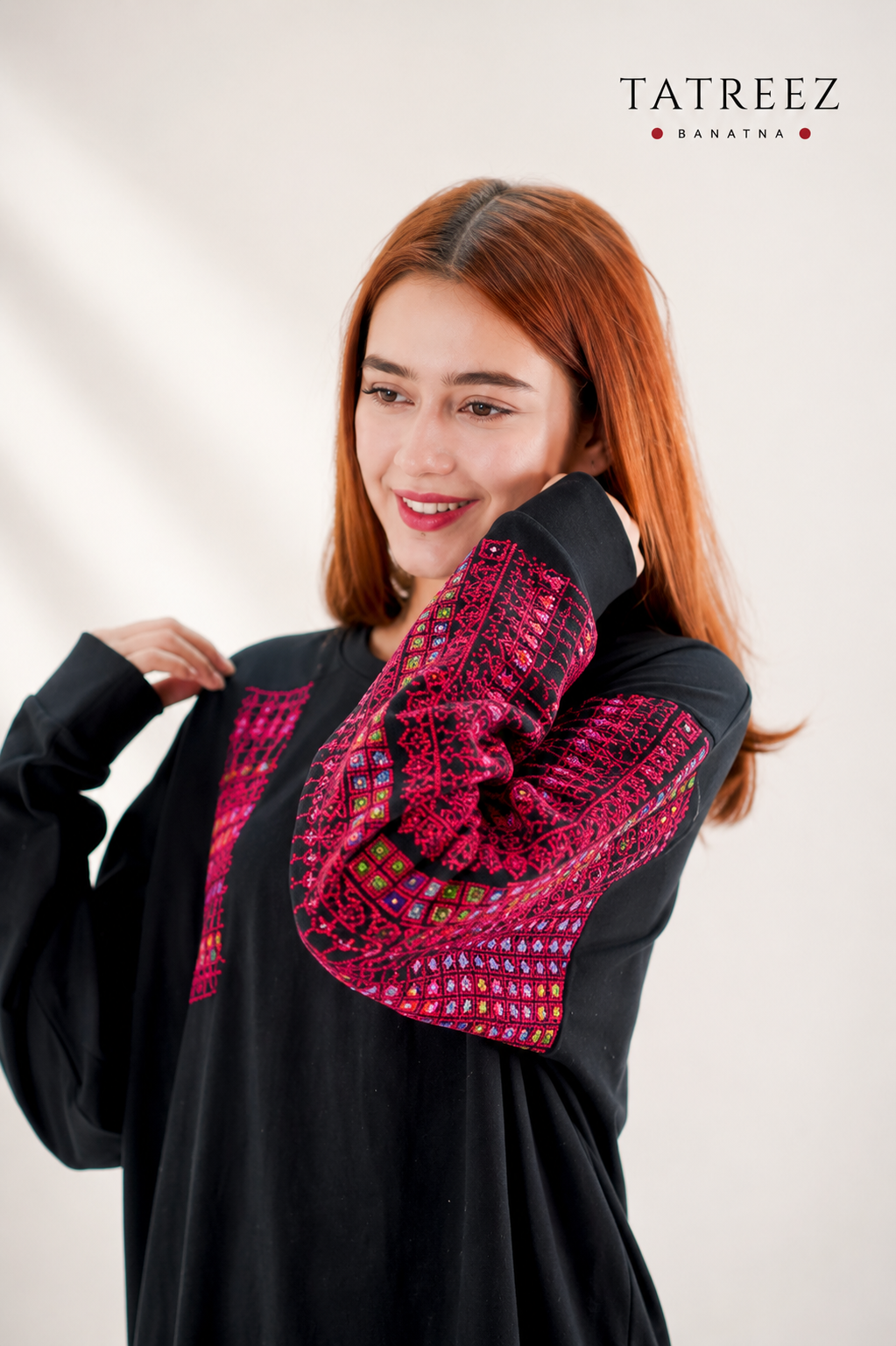 Bissan Handcrafted Black Long Sleeve Cotton Top with Embroidery