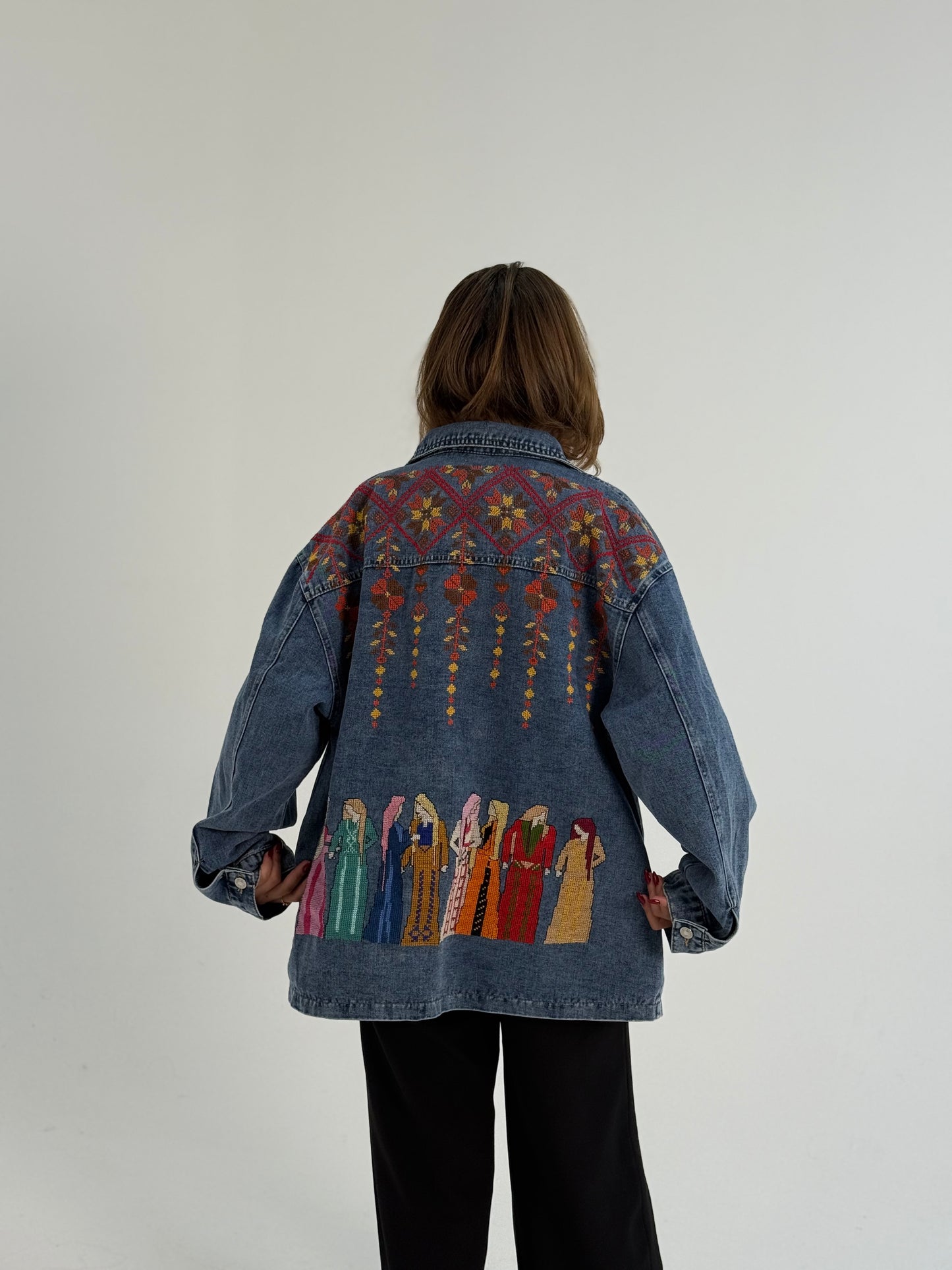 Banat Felesteen Denim Jacket – Hand-Embroidered Heritage Design