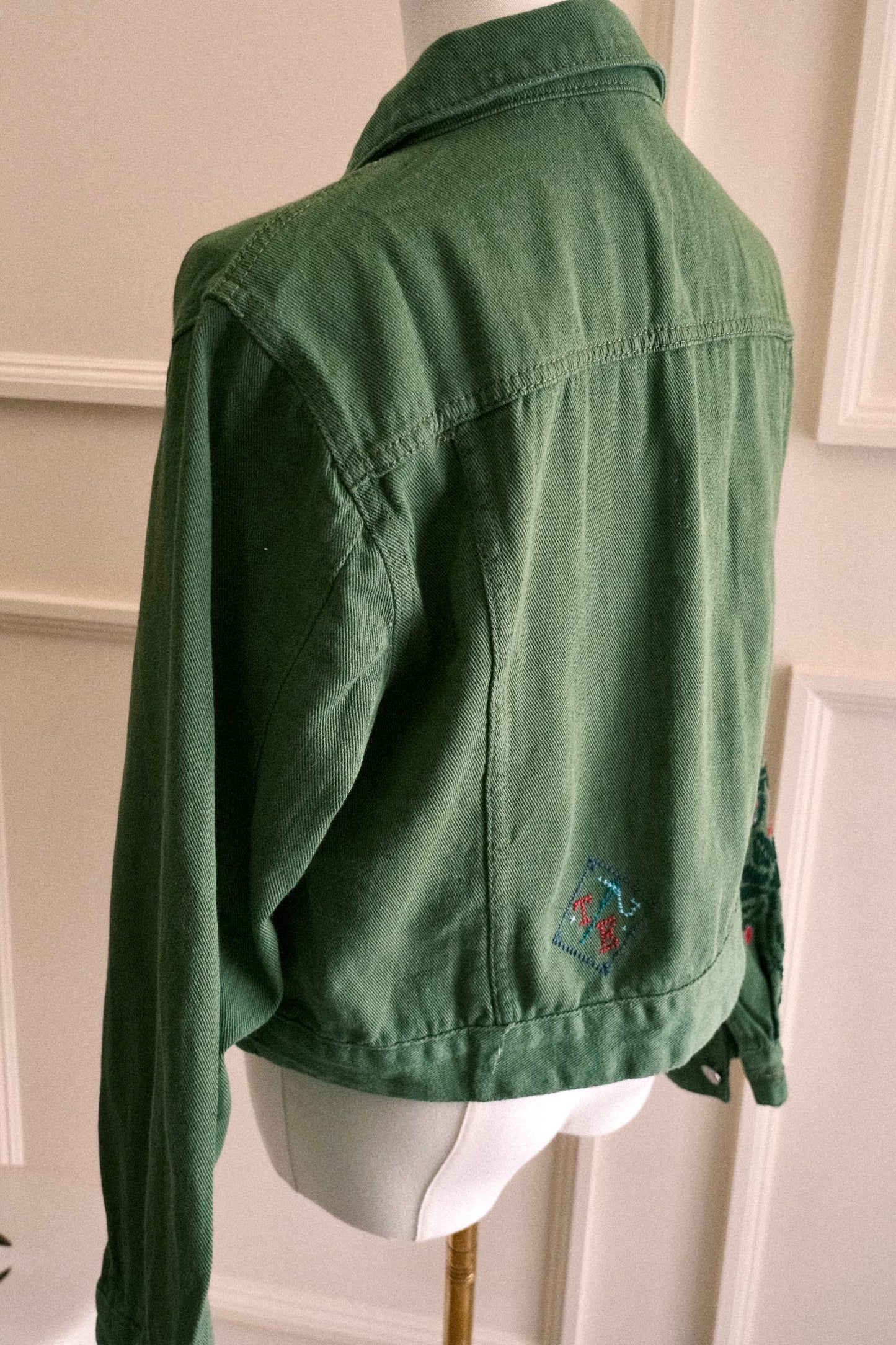 Gloria Jeans Green Jacket | Unique Hand Embroidery by Palestinian Refugees