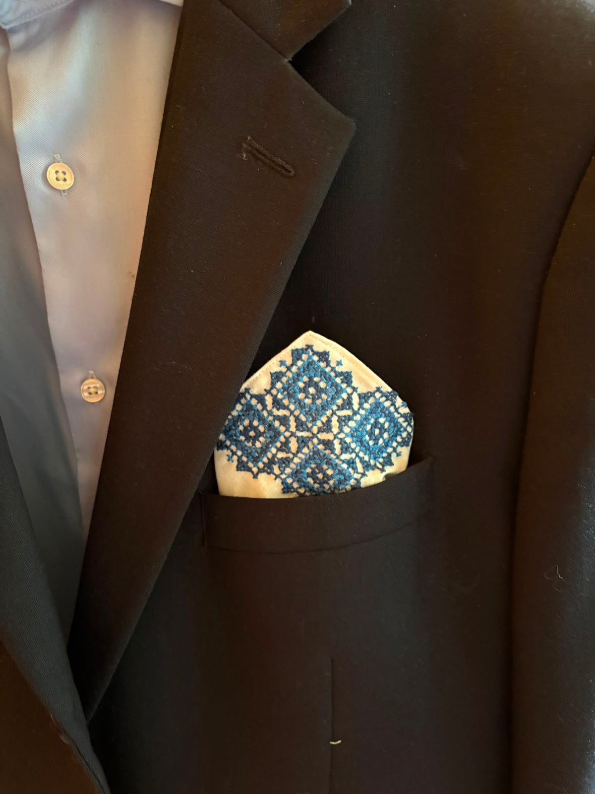 The King: Handmade Tatreez Pocket Napkin Blue