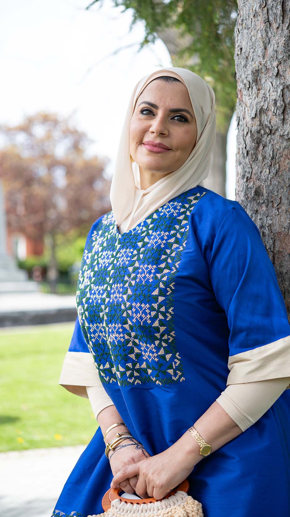 Horea Royal Blue Palestinian Thobe – Handmade Traditional Tatreez