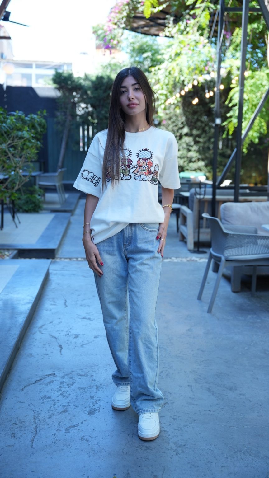 White Oversize T-Shirt – Hand-Embroidered Handhala Palestinian Tatreez