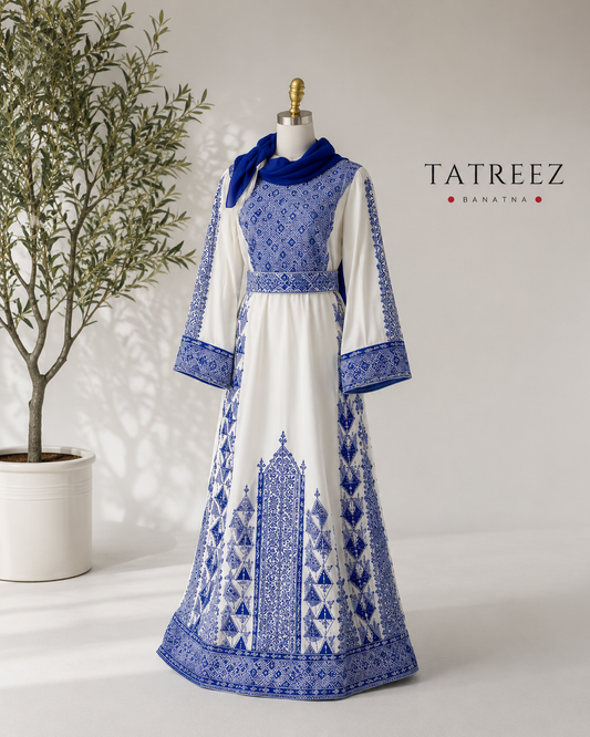 Hand-Embroidered Navy Thoub from Yata Al Khalil, West Bank - Batiste Fabric