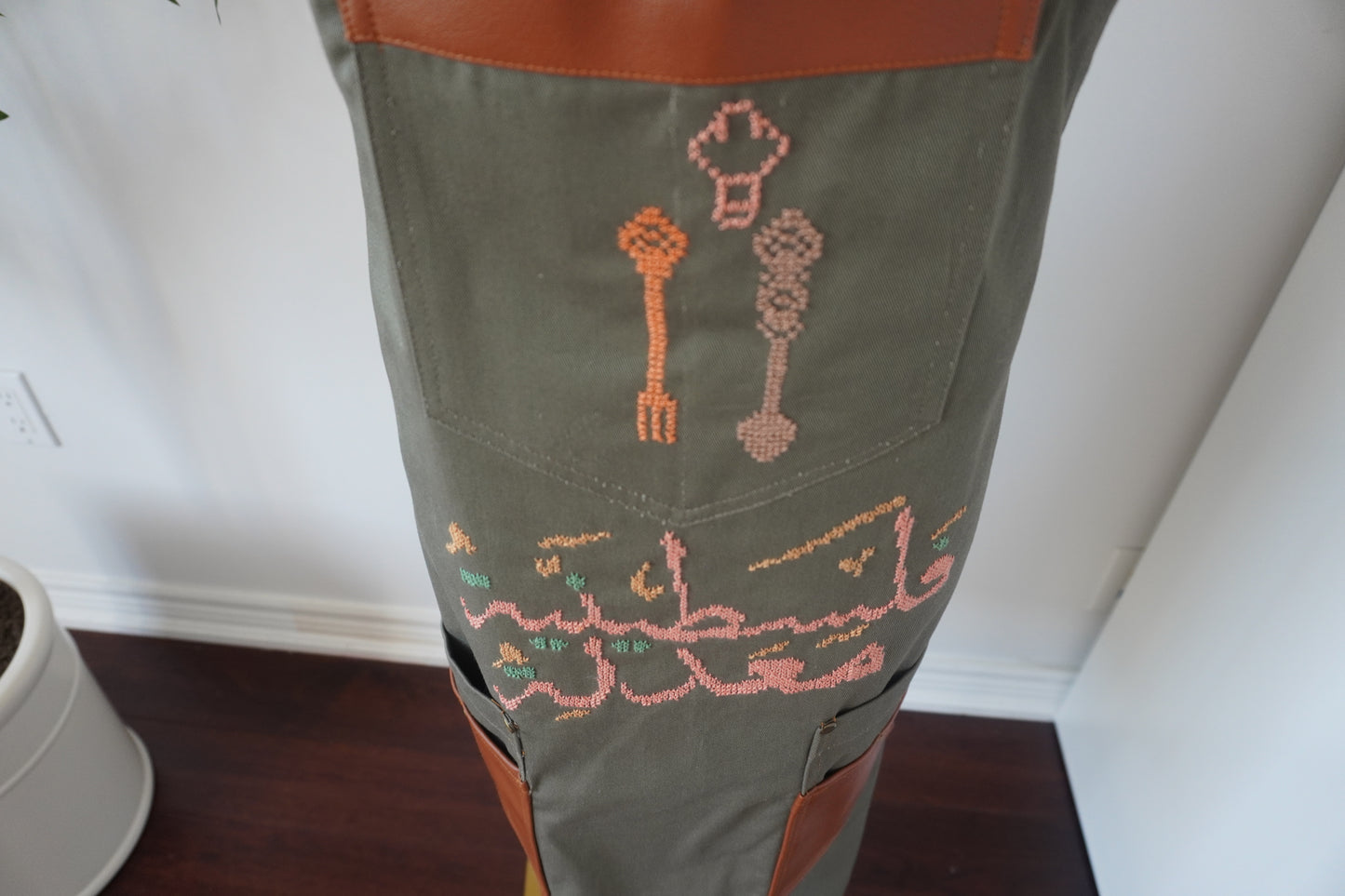 Olive Green Apron with Hand-Embroidered Palestinian Motif, Peach, and Brown Spoons – Super Beautiful and Cute