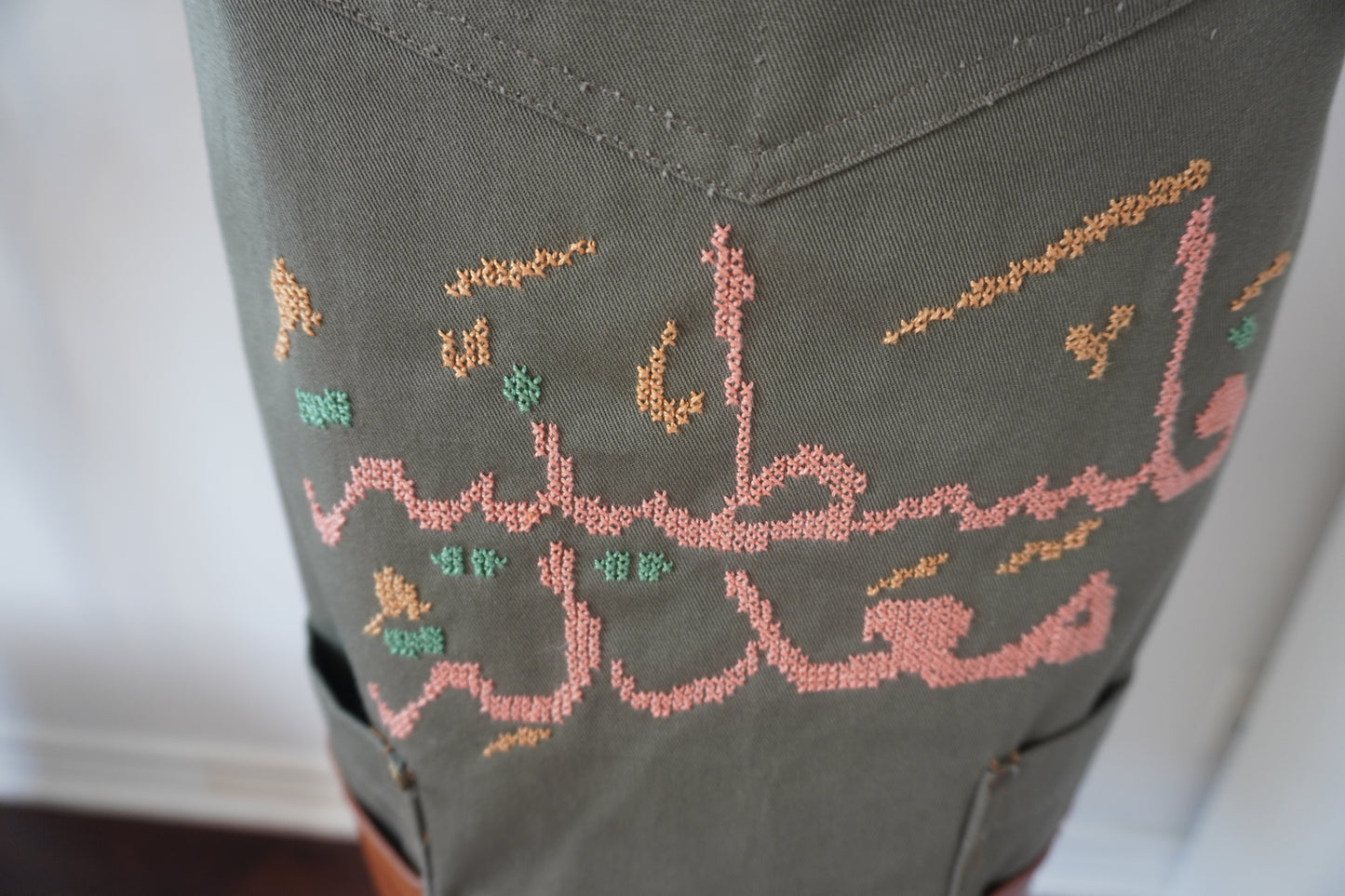 Olive Green Apron with Hand-Embroidered Palestinian Motif, Peach, and Brown Spoons – Super Beautiful and Cute