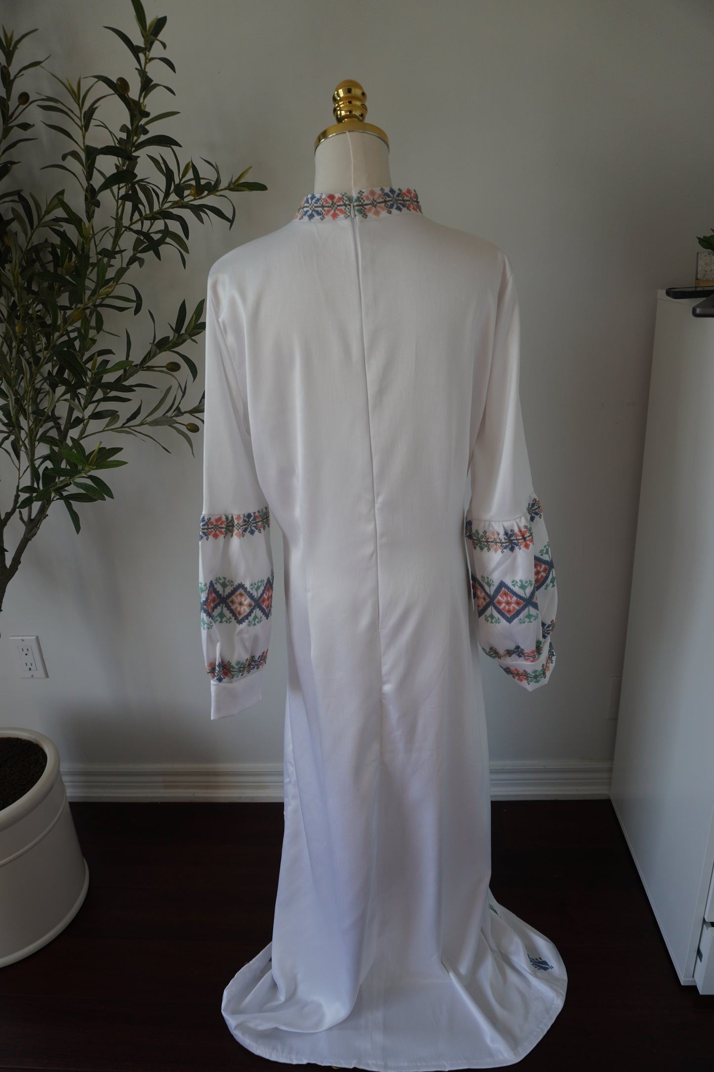 Handmade Exclusive Lulu Dress | Indian Taffeta Dress by Tatreez Banatna
