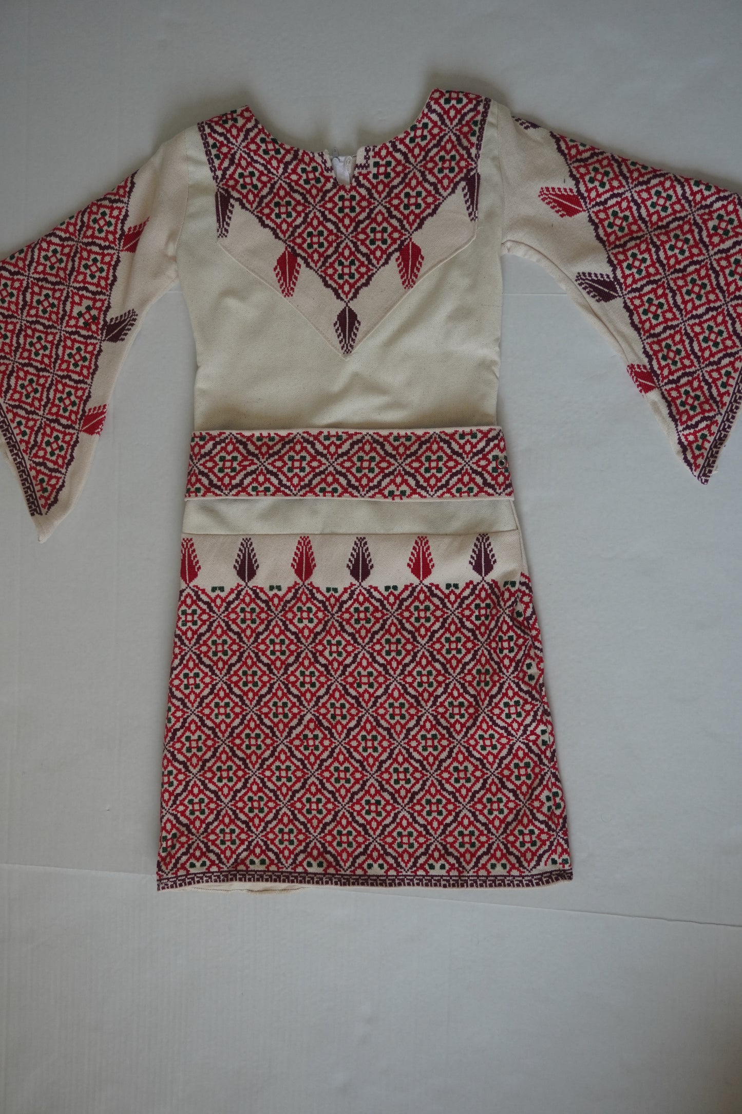 Adorable Hand-Made Off-White Thoub for Toddlers with Red and Green Embroidery from Yata Al Khalil