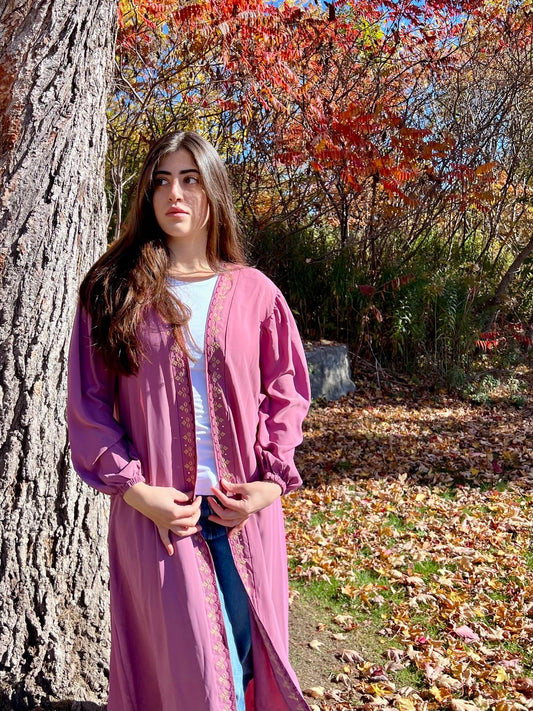 Hand-Embroidered Thoub – Light Purple Palestinian Dress