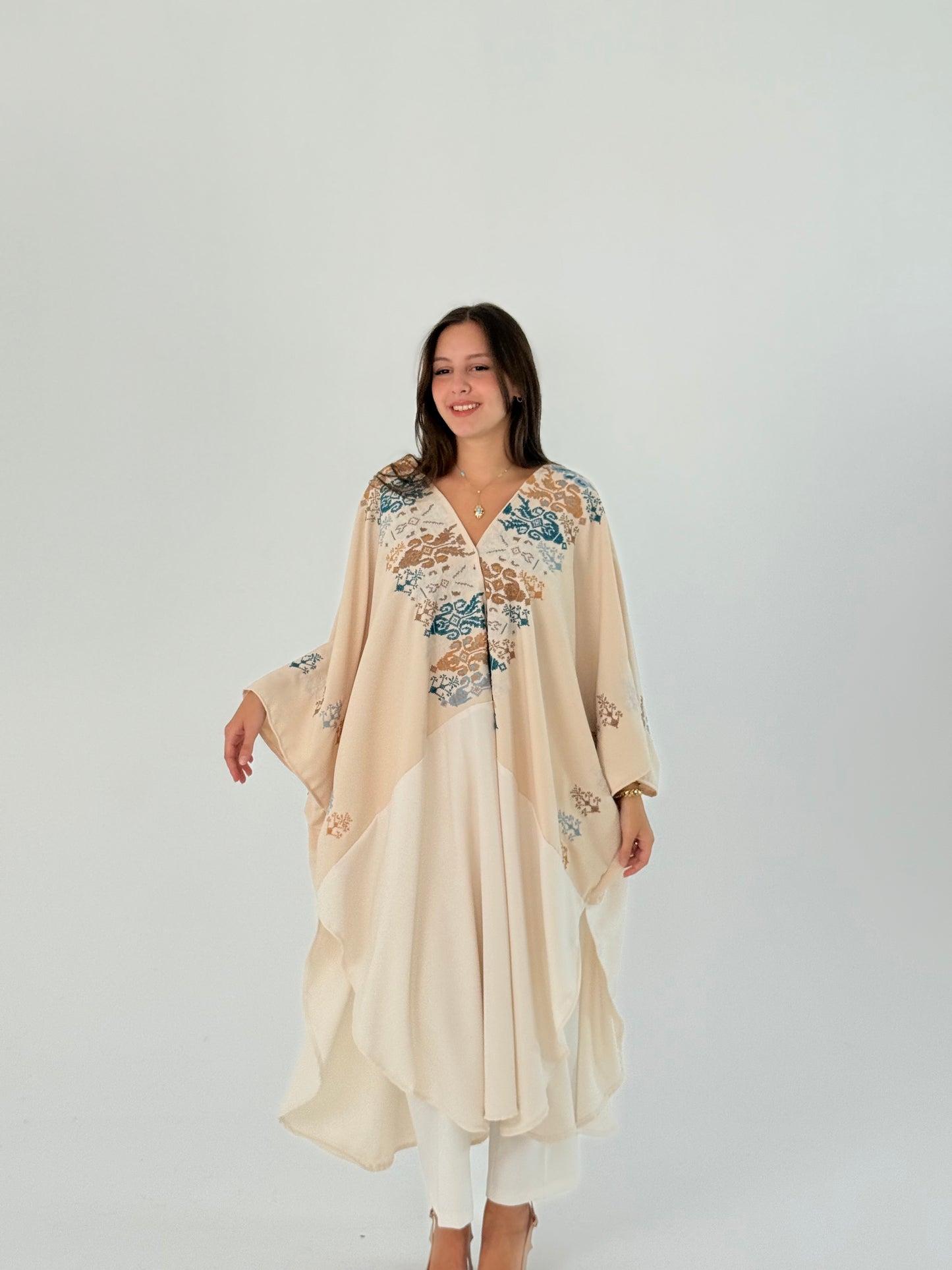 Elegant Handmade Kimono in Off White Crepe Georgette with Embroidery