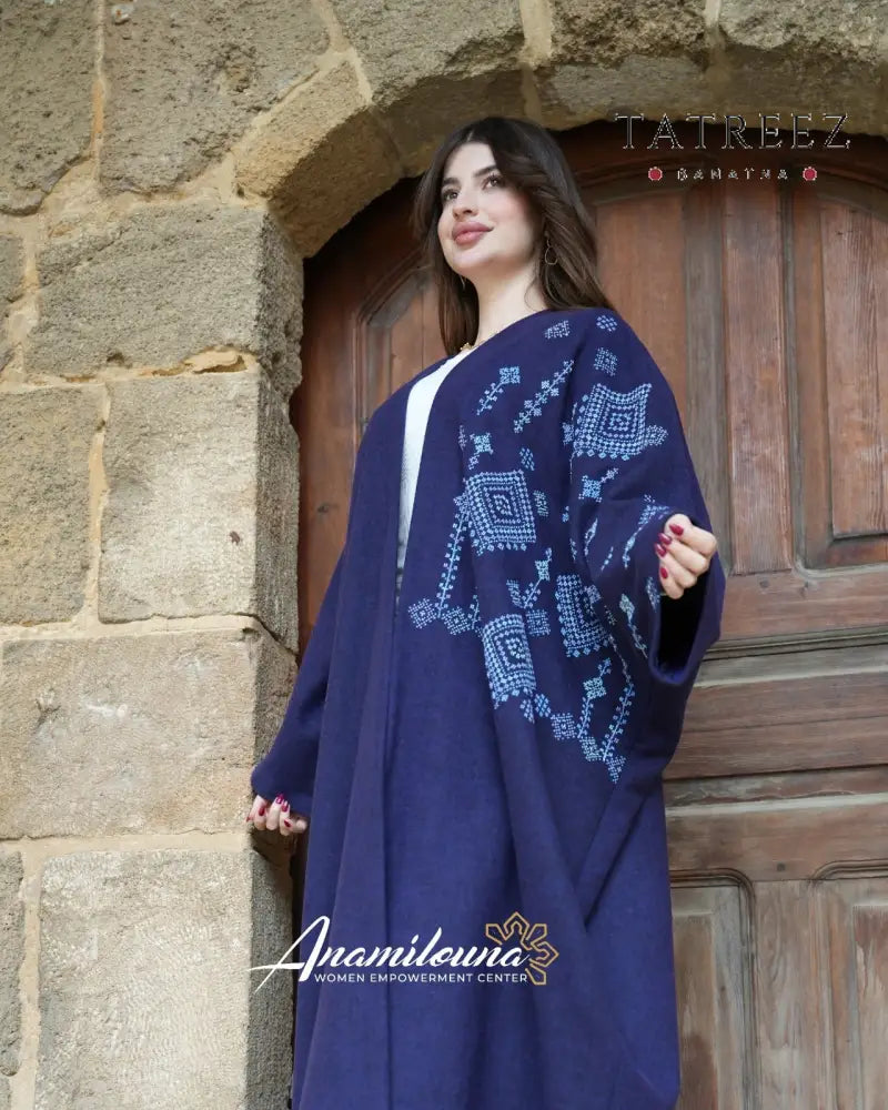 Arz: Unique Handmade Abaya in Jookh Fabric - Clothing & Wearables