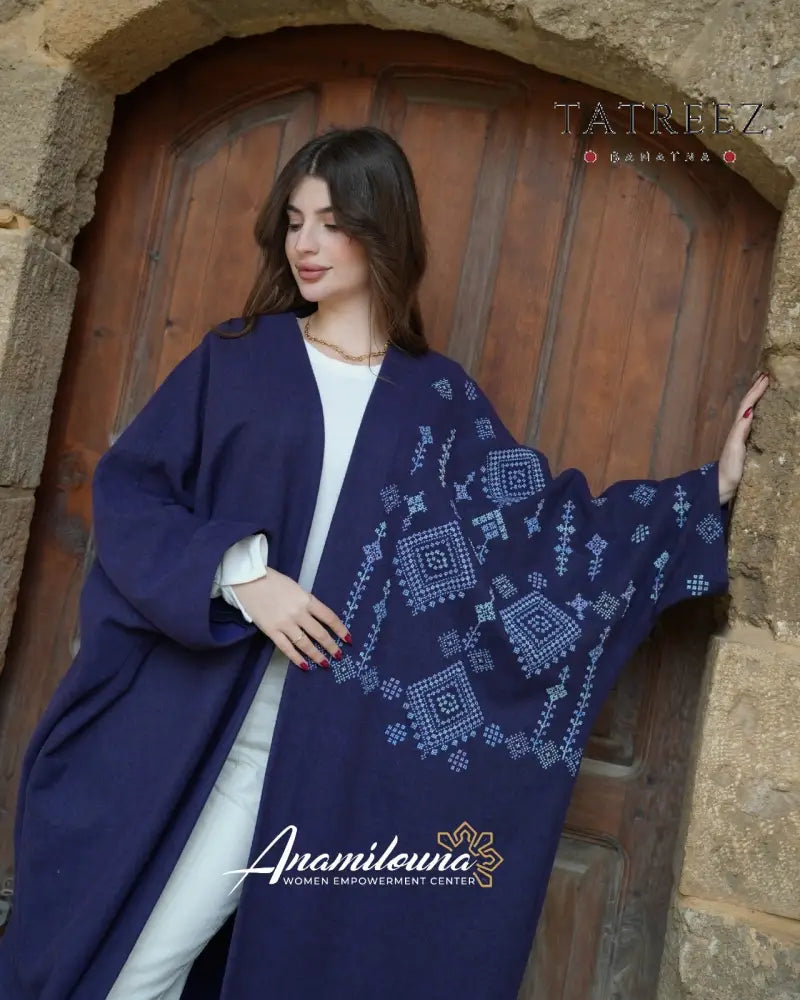 Arz: Unique Handmade Abaya in Jookh Fabric - Clothing & Wearables