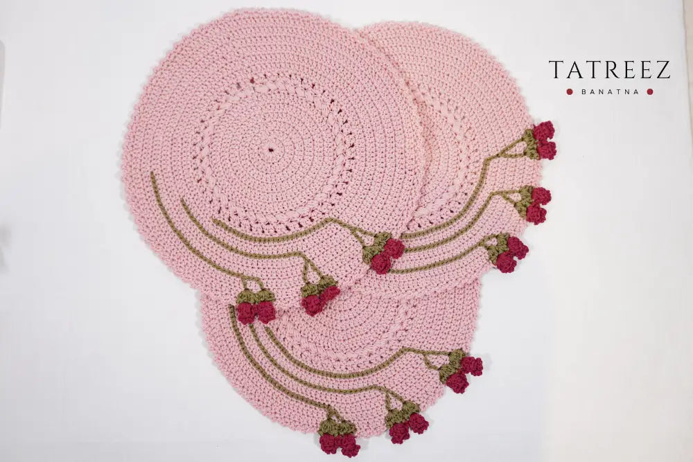 Crochet Round Placemats | Floral Table Decor Set | Tatreez Banatna Light pink Accessories