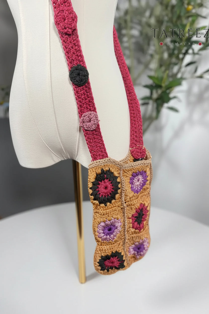 Crochet Shiny Gold| Purple Bottle Cover | Floral Handmade | Tatreez Banatna Accessories