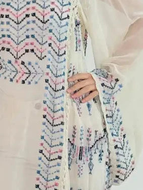 Tania Beige Abaya – Handmade Crochet & Beads Najaf Collection