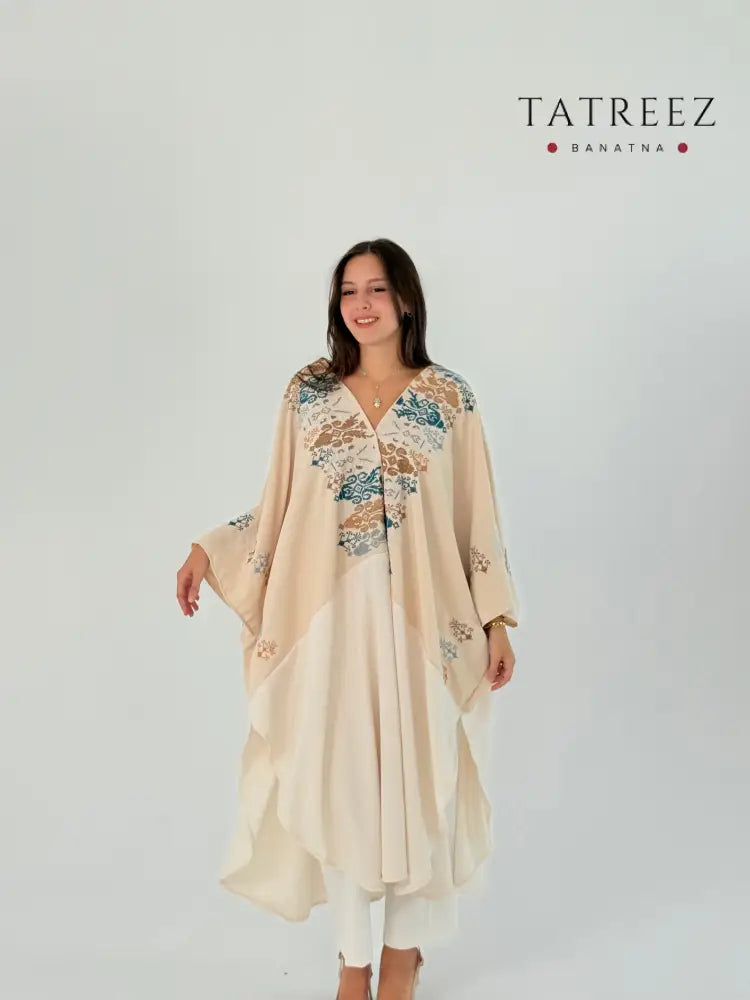 Elegant Handmade Kimono in Off White Crepe Georgette with Embroidery One size Clothing & Wearables