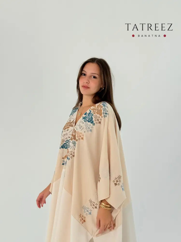 Elegant Handmade Kimono in Off White Crepe Georgette with Embroidery One size Clothing & Wearables