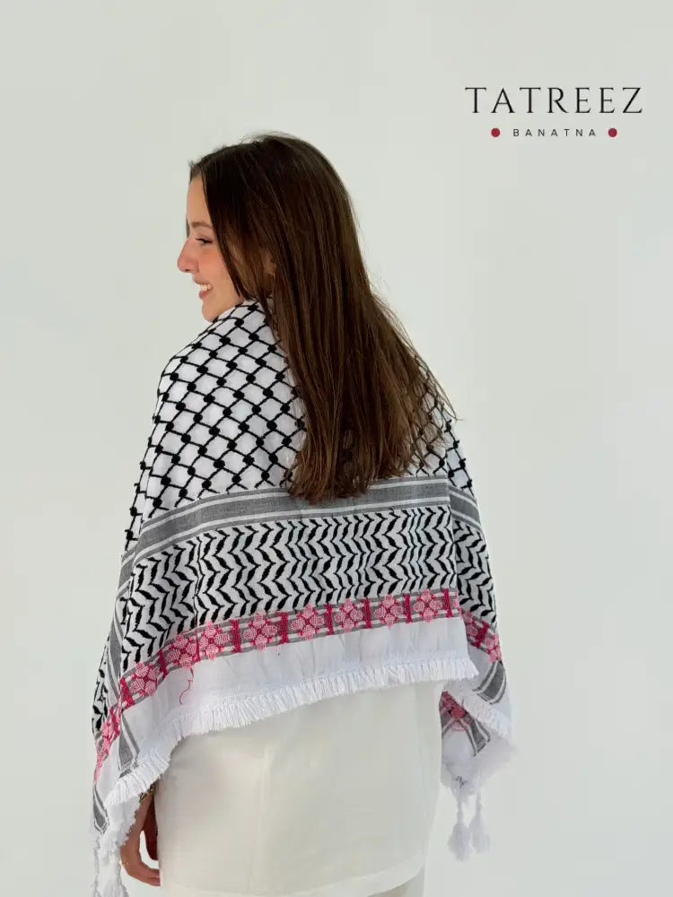 Handmade Kofea embroidered with beautiful flowers, highlighting elegance and intricate craftsmanship.