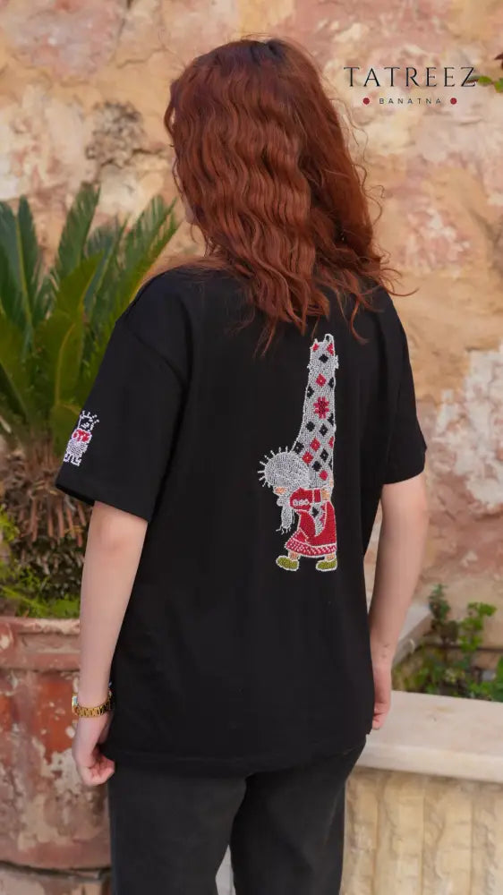 Handhalla Black T-Shirt: A Mother’s and Everywoman’s Embrace of Palestine - Clothing & Wearables