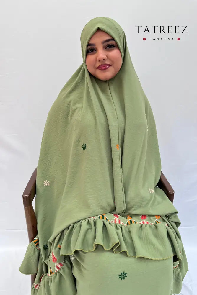 Handmade Green Prayer Robe from Ramallah – Exquisite Embroidery by Local Artisans Cotton Clothing & Wearables