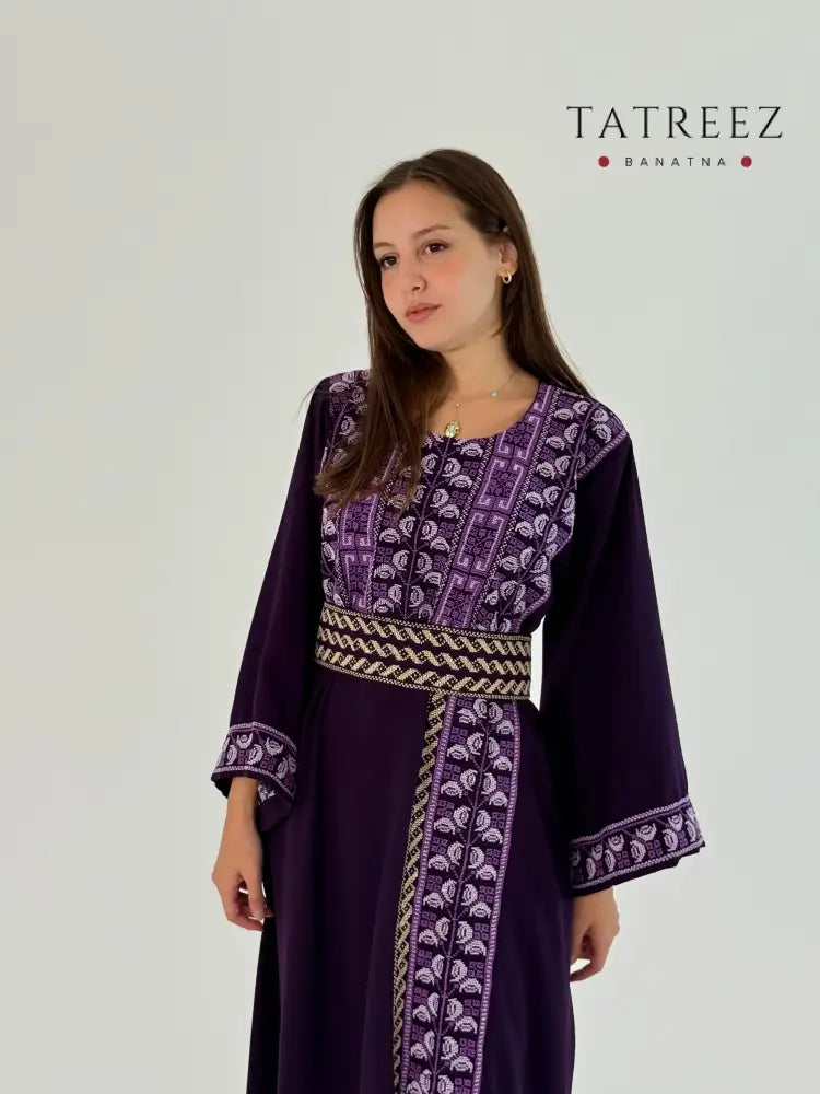 Handmade Lilac Thobe/Abaya in Crepe Georgette - Tatreez Banatna Design One size Clothing & Wearables