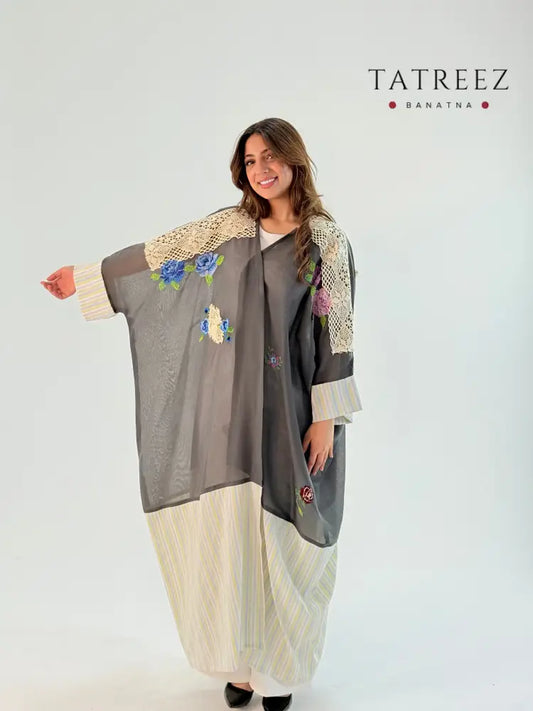 Handmade Pink/Grey Tatreez Bisht – Elegant Embroidery & Lace | Tatreez Banatna Clothing & Wearables