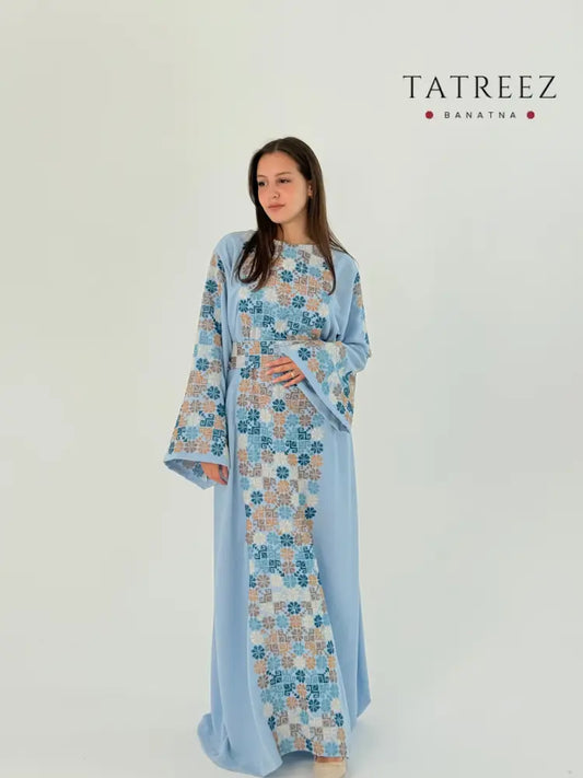 Handmade Thoub Elmaleka: Crepe Georgette Dress with Exclusive Tatreez Bananta Design One size Clothing & Wearables