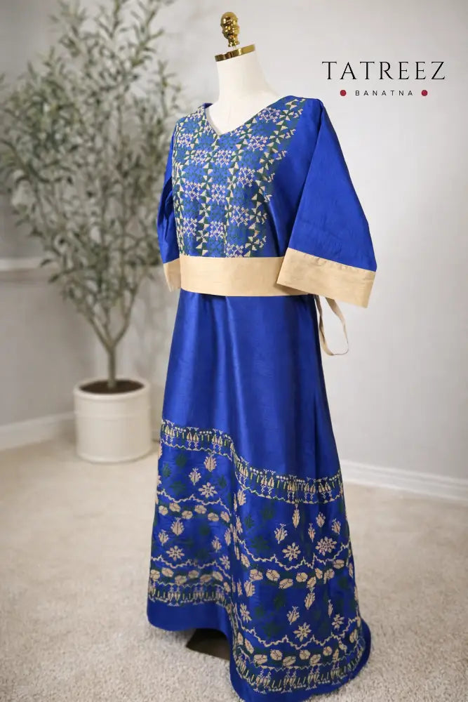 Horea Elegant Handmade Palestinian Thobe in Royal Blue with Traditional Tatreez Embroidery Clothing & Wearables