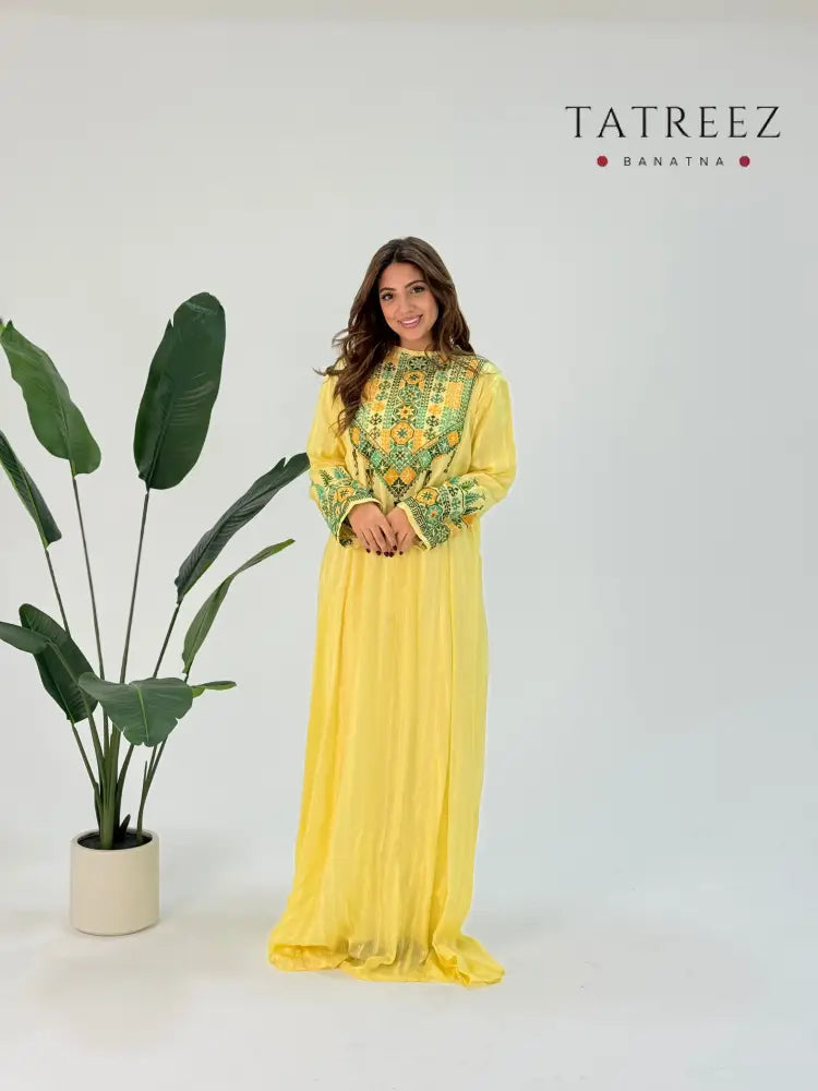 Jasmine Abaya: Jasmine Abaya: Handmade Elegant Yellow Chiffon with Green Embroidery – Customizable for Every Occasion