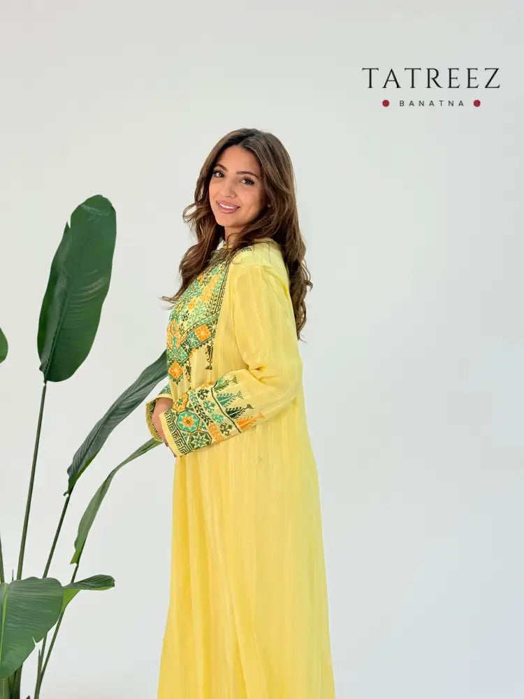 Jasmine Abaya: Jasmine Abaya: Handmade Elegant Yellow Chiffon with Green Embroidery – Customizable for Every Occasion