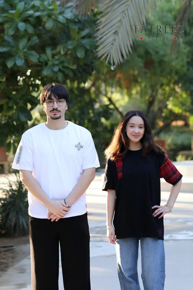 Handmade Unisex White T-Shirt with Olive Tree Motif – Embrace Nature’s Beauty Clothing & Wearables